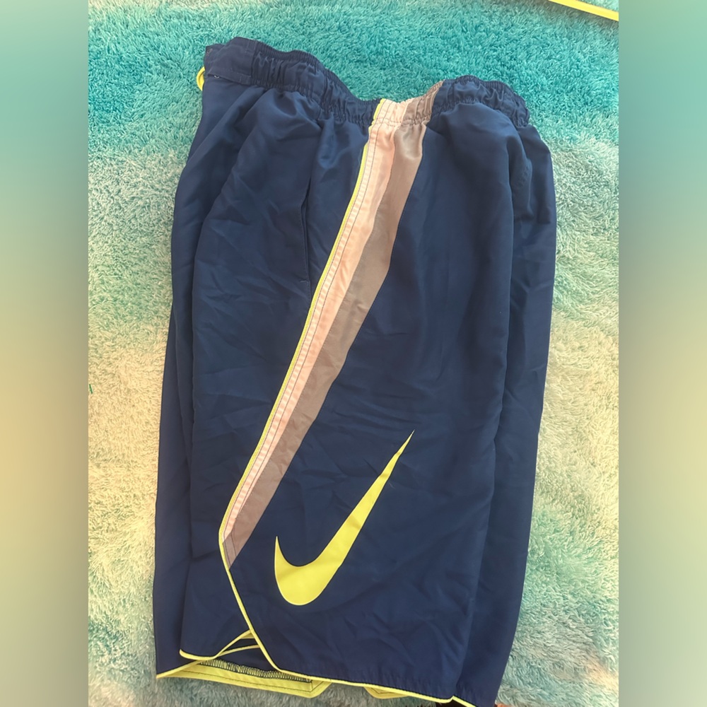 🔥🏊‍♂️🏝️🏄🌊 Nike Striped Swim Trunks/Board Shorts BLUE/GREEN/WHITE Men's SMALL
